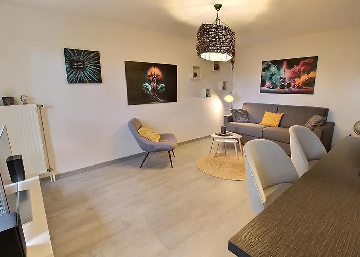 Avec Garage Et Terrasse Au Coeur De Colmar, Pres De La Route Des Vins D'alsace - Fr-1-722-6 Apartamento *